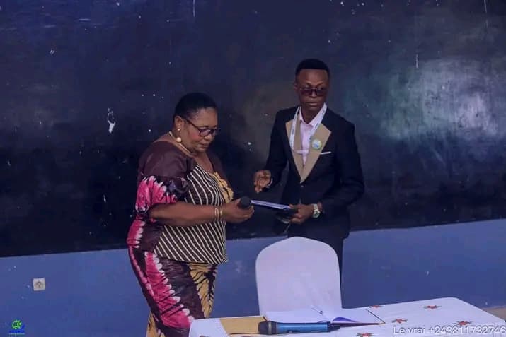 Remise de documents en fin de formation